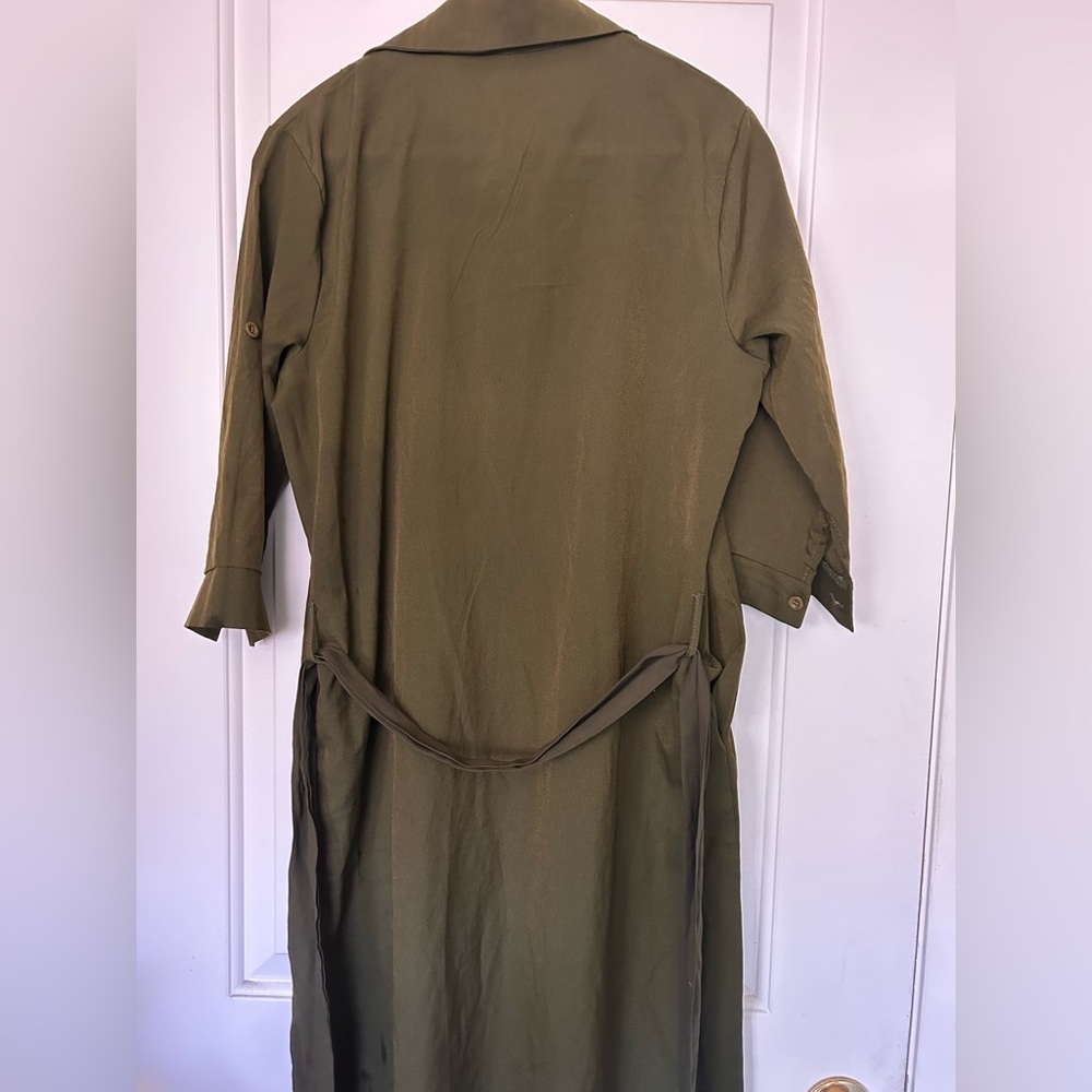 Olive Green Button-Front Shirt Dress with Tie Belt - Picture 6 of 6